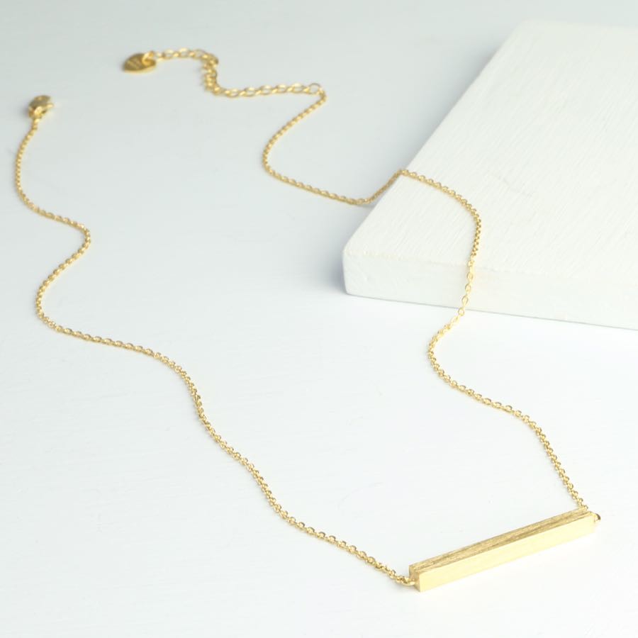 Horizontal Bar Necklace in Gold